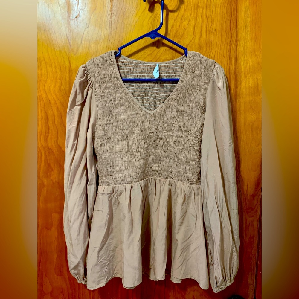 Heyson Beige Smocked V-Neck Blouse - Large